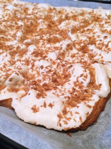 Paras Britakakku uunista ulos