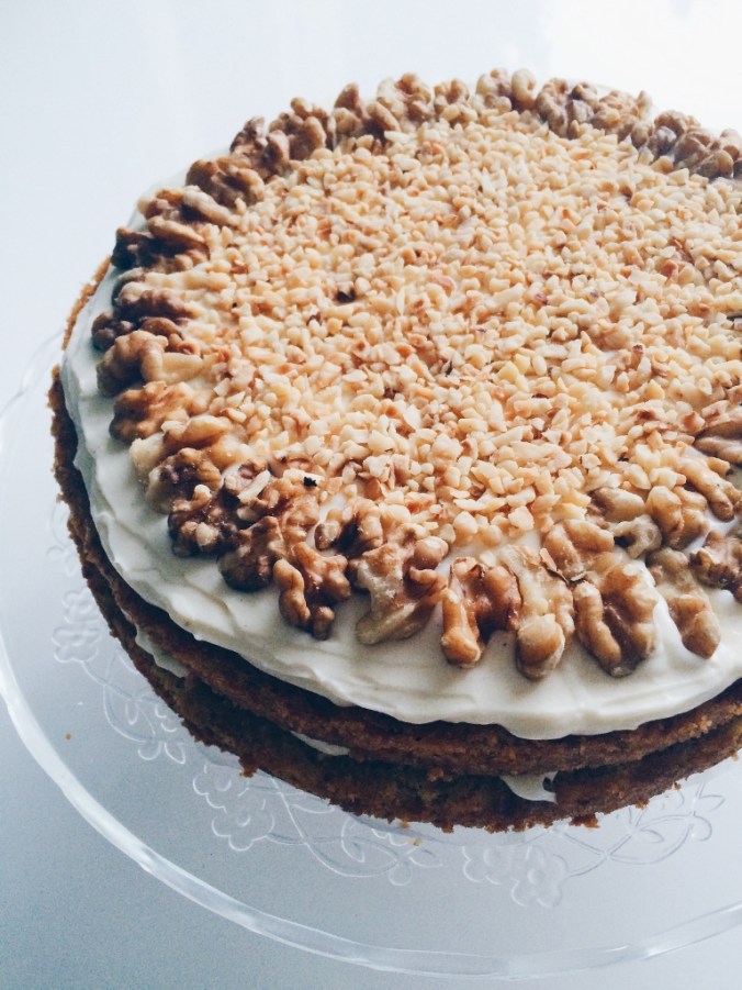 Maailman paras ja helpoin porkkanakakku