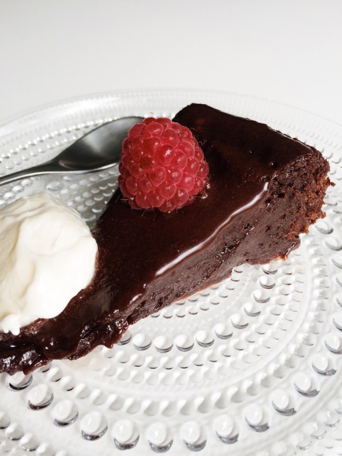 Mehevä mutakakku (25)