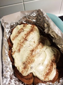 Cinnabon joulupulla (7)