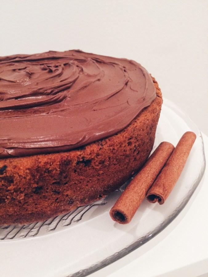 Jouluinen banaanikakku (5)