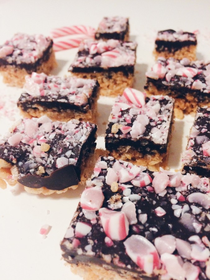 Maapähkinäiset muropalat (12)