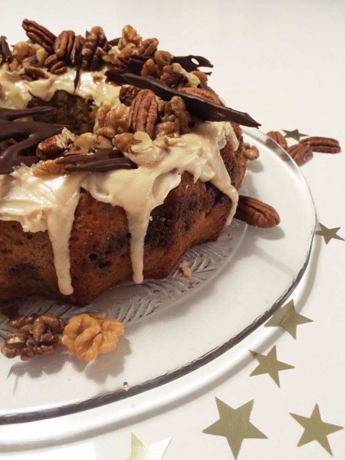 Suussasulava vaahterasiirappikakku (70)