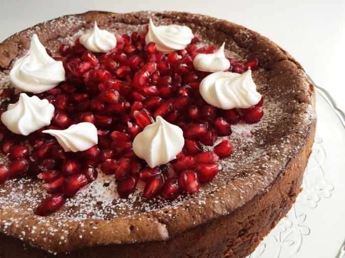 Naurettavan helppo ja hyvä suklaakakku (6)