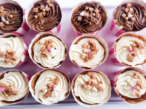 Porkkanakuppikakut (4)