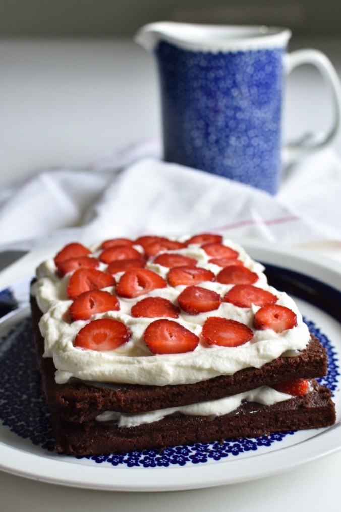 Super helppo kesäkakku (13)